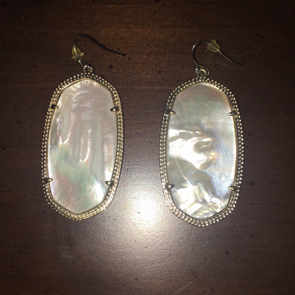 Kendra Scott Elle drop earrings